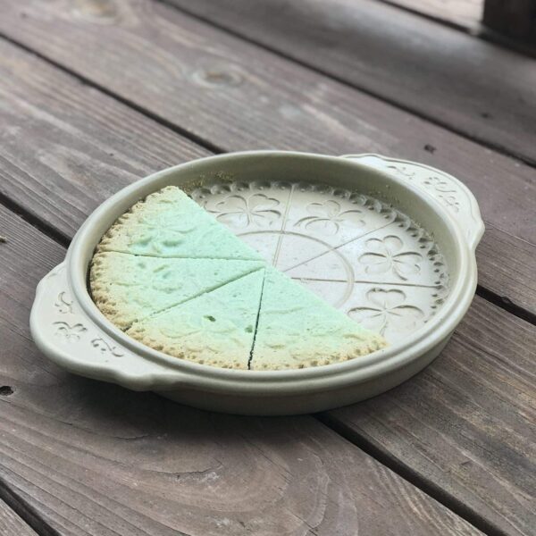 Irish Lace Shortbread Pan — Shortbread for St. Patrick's Day