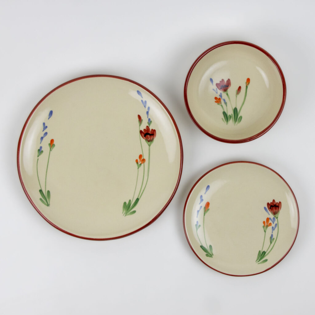 Coupe Dinnerware Sets for One