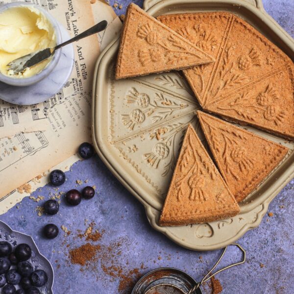 Brown Bag Designs Thistle Shortbread Pan