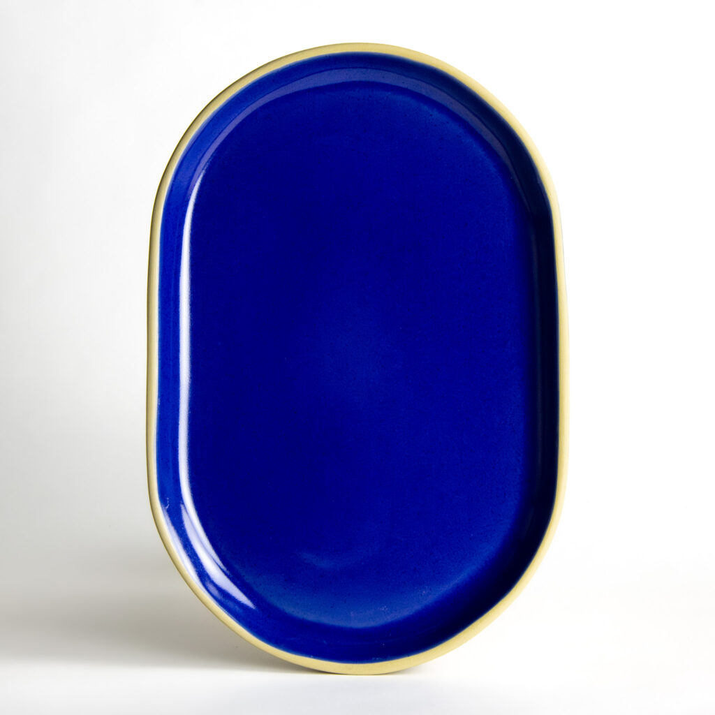 Medium Brookline Oval Tray
